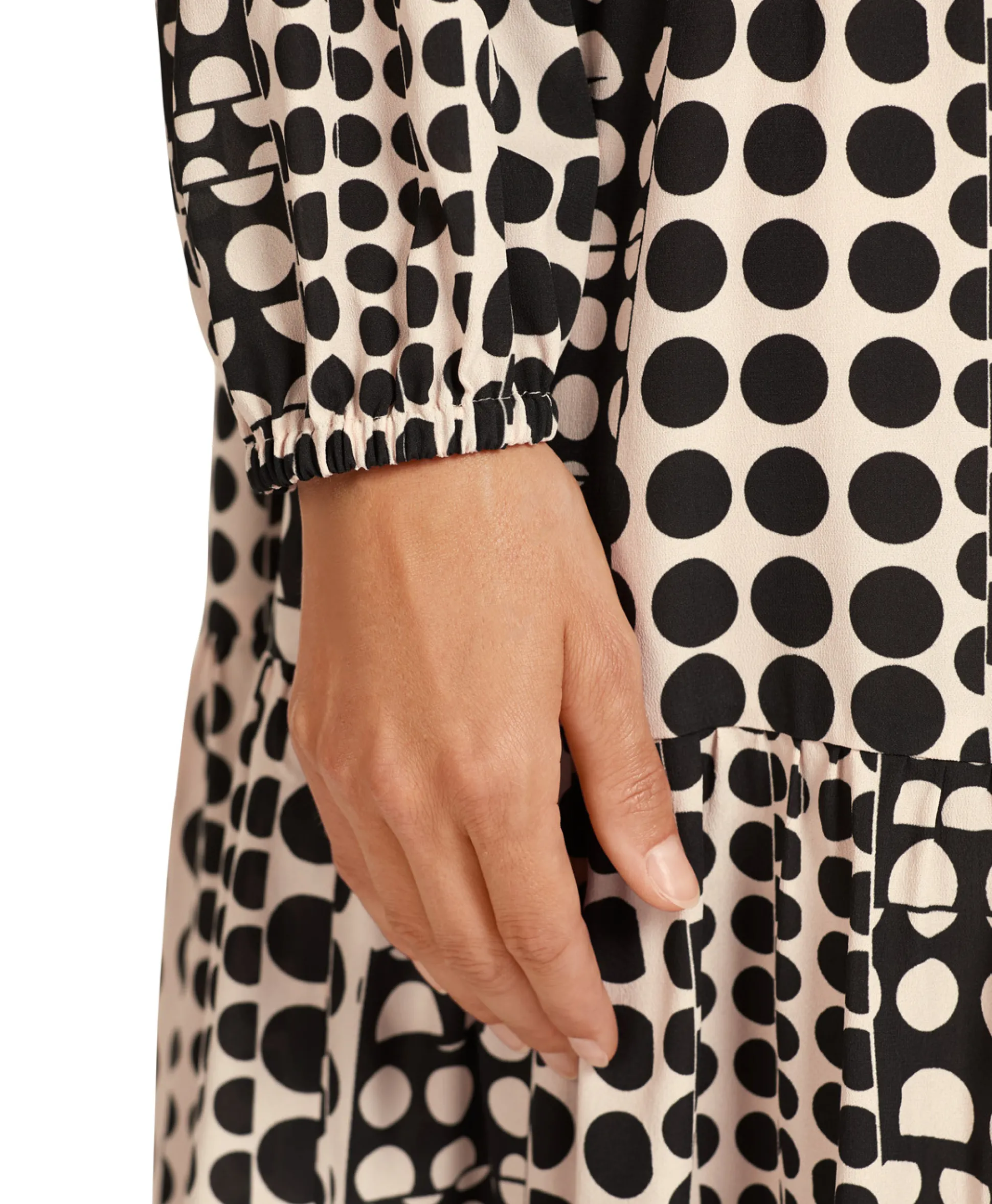 Shop Midi Jurk Ua 21.02 W10 Zwart Dames Jurken